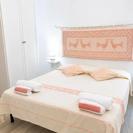I Ogliastra Iun Q4332 Rosa 公寓 *